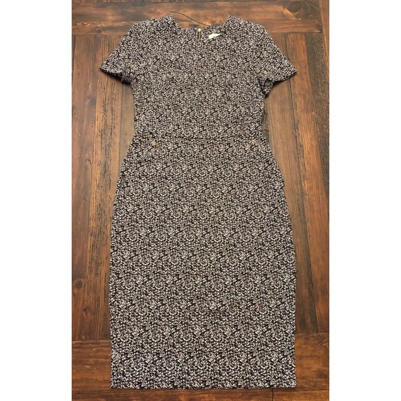 Calvin Klein Dresses & Skirts - Calvin Klein Black White Textured Sheath Dress Women's size 4 Career Church Chic